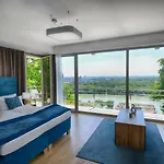 River View Ξενοδοχείο 3*