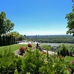 River View 3* Μπρατισλάβα