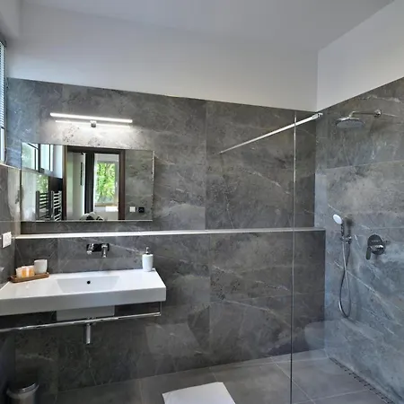 River View براتسيلافا